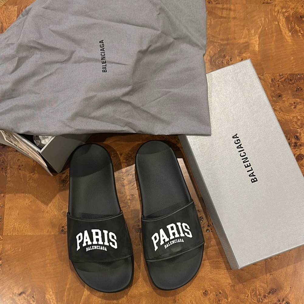 Balenciaga slides size 39 woman’s
